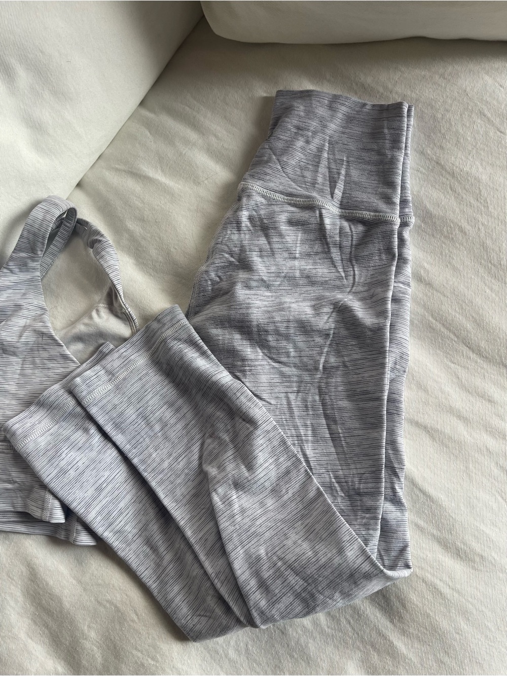 lululemon Sports Bra & Legging Set